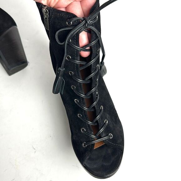 Frye Black Suede Leather Dani
Whipstitch Peep Toe Lace zip Booties block Heel 8 - Picture 8 of 13